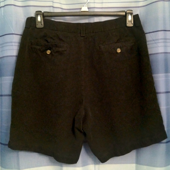 Tommy Bahama Shorts - Picture 5 of 11